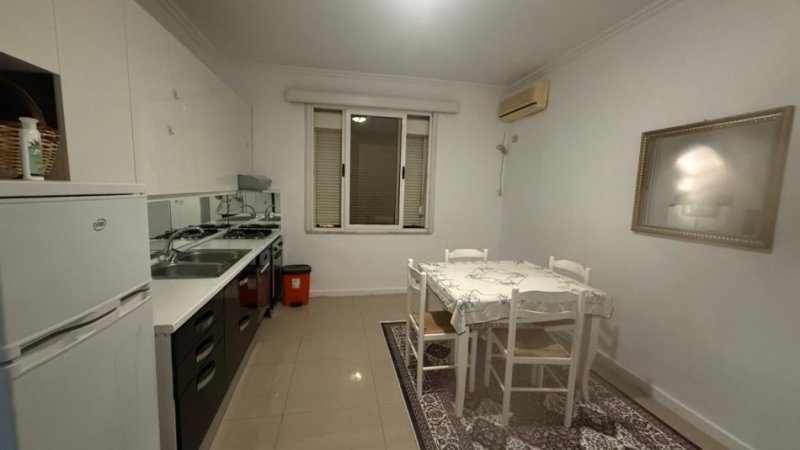 jepet me qera Kati 3, 81 m² 550 € (RRUGA KAVAJES PERBALLE (SQ21))