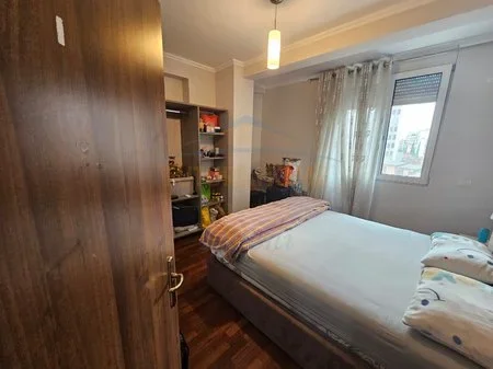 Tirane, shitet apartament 3+1 Kati 3, 124 m² 229.000 € 