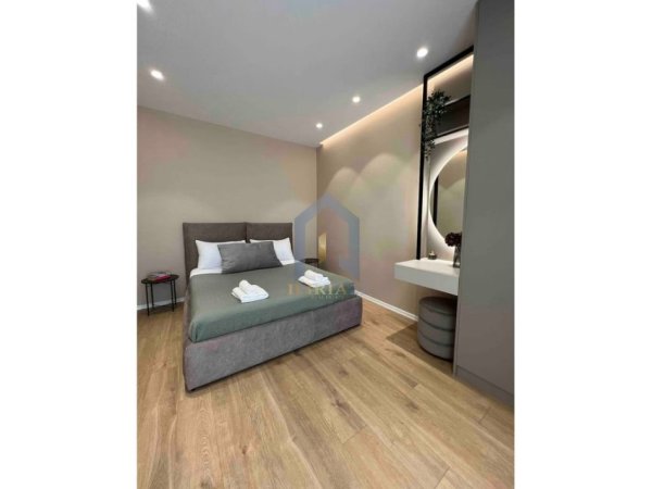 Tirane, jap me qera apartament 1+1+Ballkon Kati 4, 60 m² 600 € (Siri Kodra)