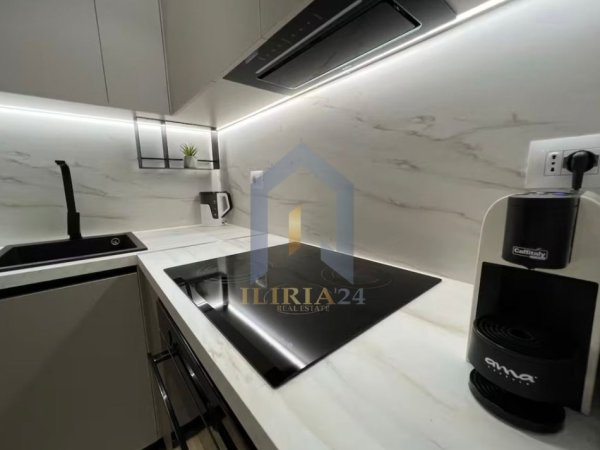 Tirane, jap me qera apartament 1+1+Ballkon Kati 4, 60 m² 600 € (Siri Kodra)