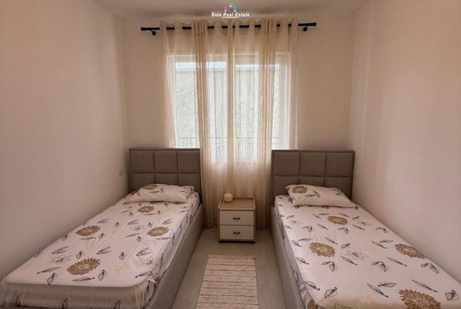 Tirane, jepet me qera apartament 2+1 Kati 2, 84 m² 550 € (Rruga Bashkim Shkurti)