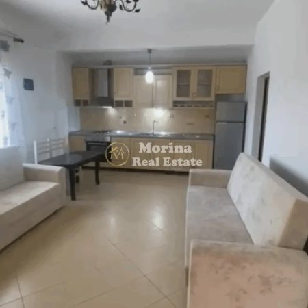 Tirane, jepet me qera shtepi 2+1 Kati 1, 500 m² 300 € (Rruga Llukaj)