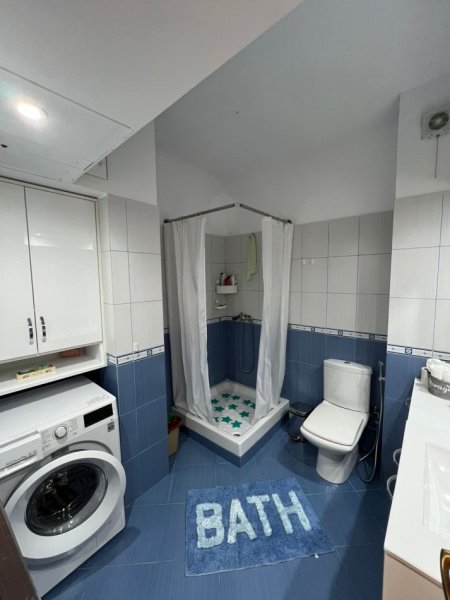 Tirane, jepet me qera apartament 2+1 Kati 2, 97 m² 500 € (Fresk)