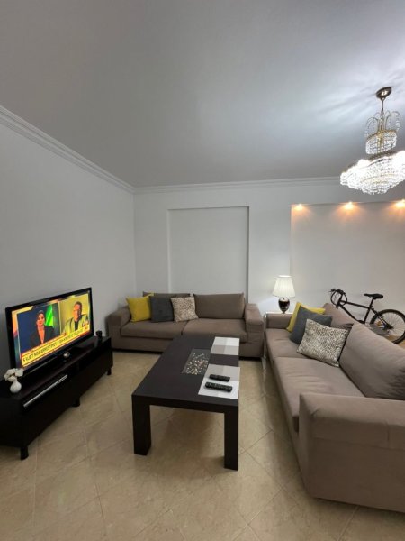 Tirane, jepet me qera apartament 2+1 Kati 2, 97 m² 500 € (Fresk)