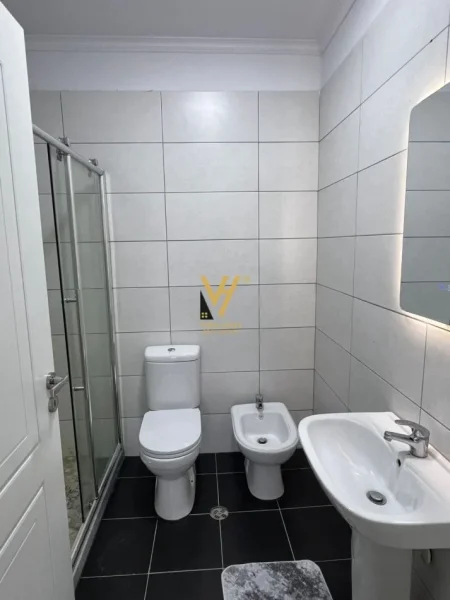 Tirane, shitet apartament 2+1+Ballkon Kati 7, 97 m² 155.000 € (ASTIR)