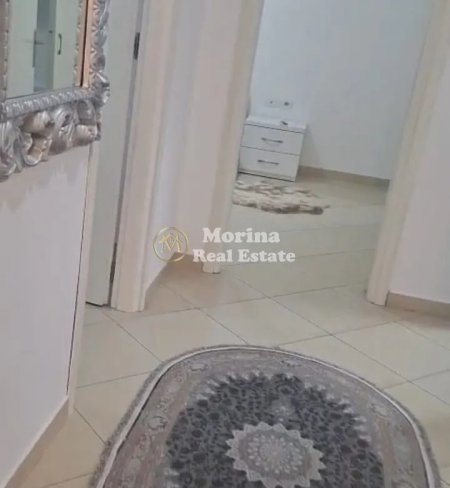 Tirane, jepet me qera apartament 2+1 Kati 3, 109 m² 400 € (Rruga Agon)