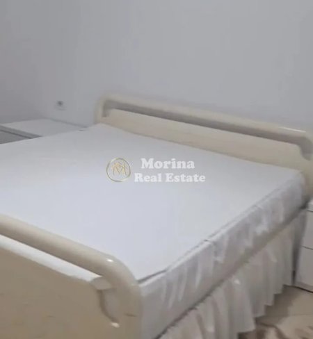 Tirane, jepet me qera apartament 2+1 Kati 3, 109 m² 400 € (Rruga Agon)