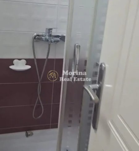 Tirane, jepet me qera apartament 2+1 Kati 3, 109 m² 400 € (Rruga Agon)