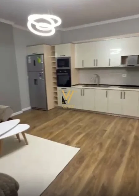 Tirane, shitet apartament 2+1+Ballkon Kati 5, 90 m² 143.000 € (MISTO MAME)