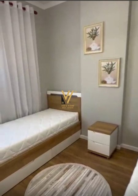 Tirane, shitet apartament 2+1+Ballkon Kati 5, 90 m² 143.000 € (MISTO MAME)