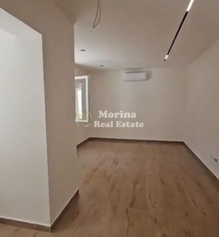 Tirane, jepet me qera ambjent biznesi Kati 1, 60 m² 500 € (Rruga Qemal Stafa)
