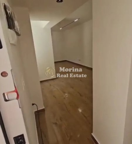 Tirane, jepet me qera ambjent biznesi Kati 1, 60 m² 500 € (Rruga Qemal Stafa)
