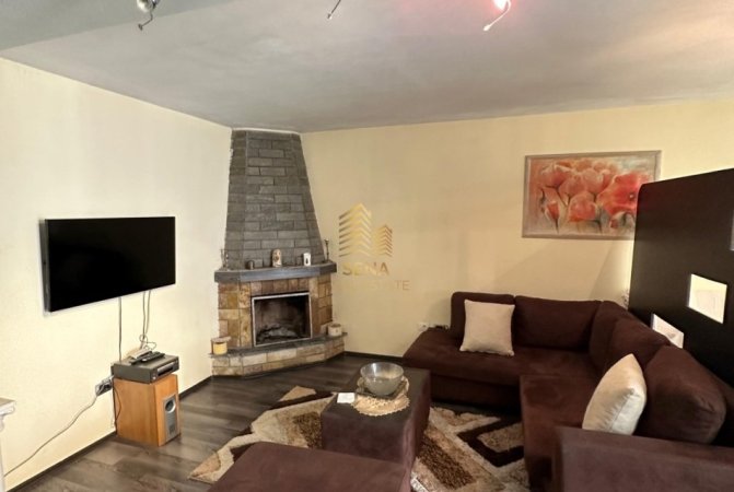 Tirane, jepet me qera apartament 2+1+Ballkon Kati 2, 130 m² 550 € (Brryli)