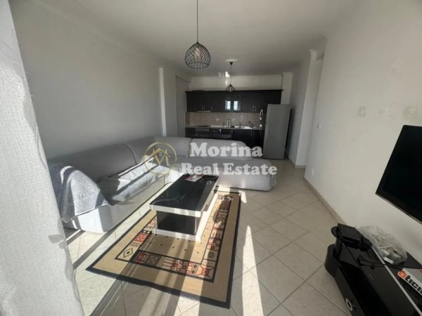 Tirane, jepet me qera apartament 2+1+Ballkon Kati 8, 110 m² 500 € (Astir)