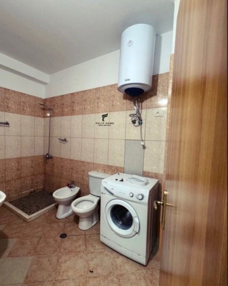 Tirane, jepet me qera apartament 2+1 Kati 8, 110 m² 500 € (ASTIR)