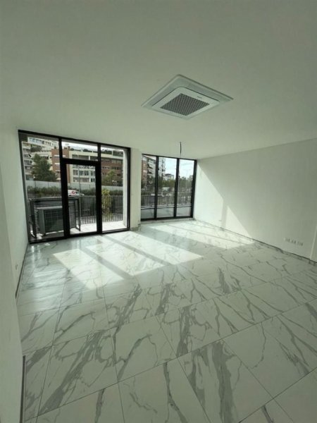 Tirane, jepet me qera apartament 1+1 Kati 2, 63 m² 1.000 € (LAKE VIEW LIQENI)