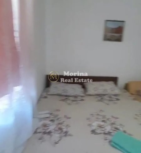 Tirane, jepet me qera apartament 1+1 Kati 3, 65 m² 500 € (Pediatria)