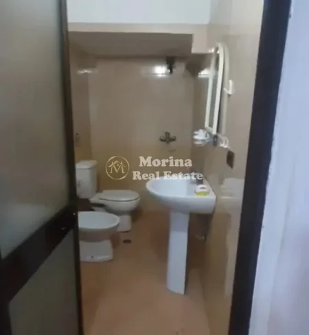 Tirane, jepet me qera apartament 1+1 Kati 3, 65 m² 500 € (Pediatria)