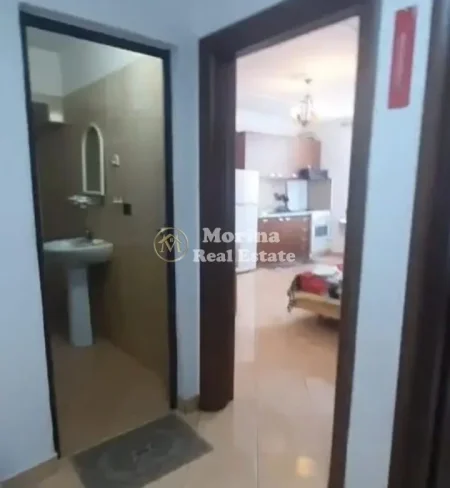 Tirane, jepet me qera apartament 1+1 Kati 3, 65 m² 500 € (Pediatria)