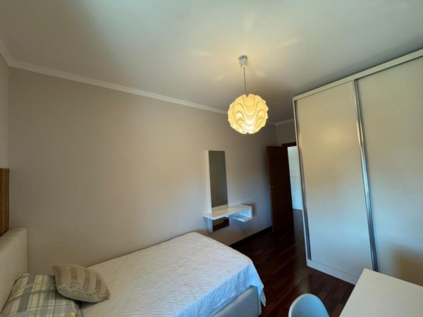 Tirane, shes apartament 2+1+Ballkon Kati 6, 113 m² (Bajram Curri)