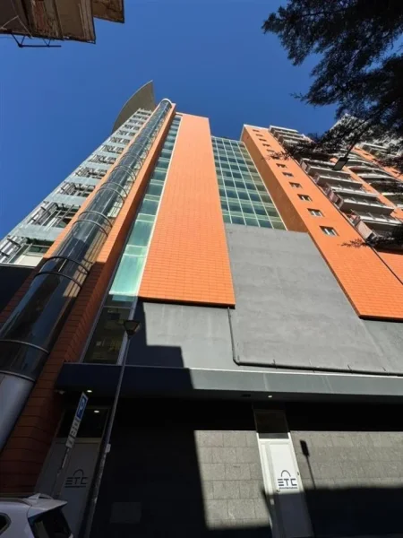 Tirane, shes apartament 2+1+Ballkon Kati 6, 113 m² (Bajram Curri)