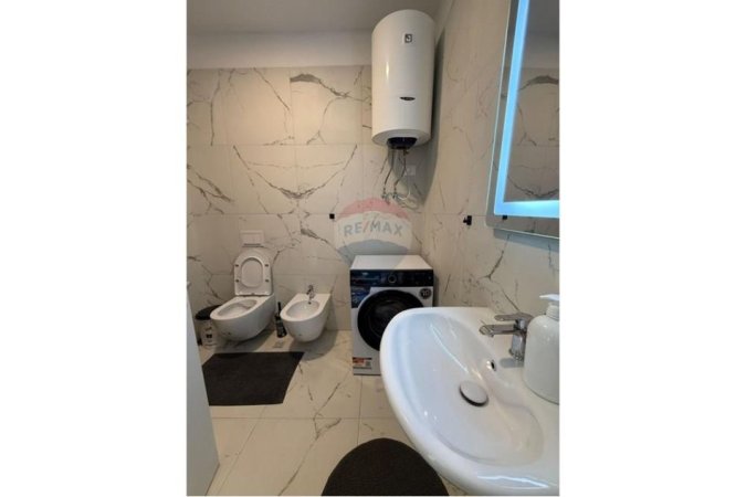 Tirane, jepet me qera apartament 2+1 Kati 2, 90 m² 550 € (Univers City, Univers City, Tiranë)