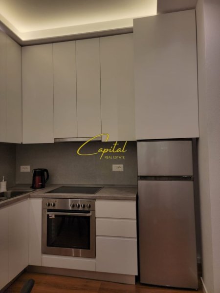 Tirane, jepet me qera apartament 1+1 Kati 0, 60 m² 600 € (RRUGA E DURRESIT)