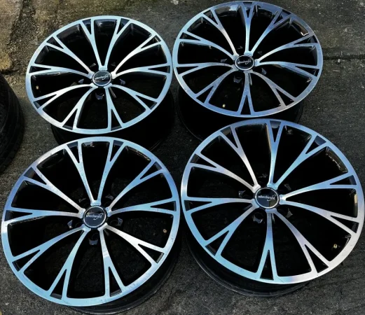 Tirane, shes disk alumini Disqe 19 Audi Origjinal , 750 €