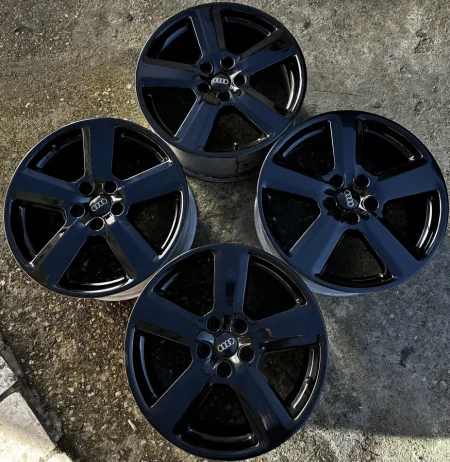 Tirane, shes disk alumini Disqe 18 Audi Golf Passat Origjinal , 300 €