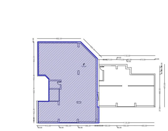 Tirane, jepet me qera dyqan Kati 0, 186 m² 3.000 € (RRUGA DRITAN HOXHA)