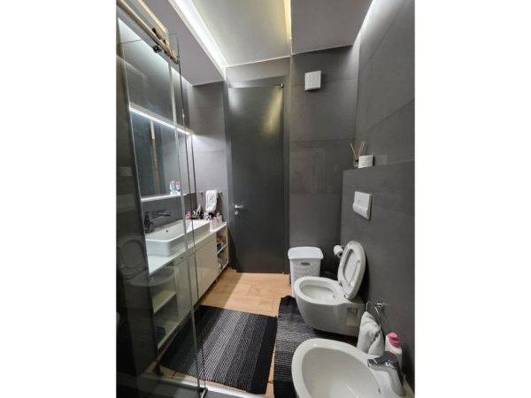 Tirane, shitet apartament 2+1 Kati 3, 111 m² 350.000 € (Kika 2 ,Komuna e Parisit)