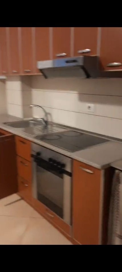 Tirane, jepet me qera apartament 1+1 Kati 2, 60 m² 400 € 