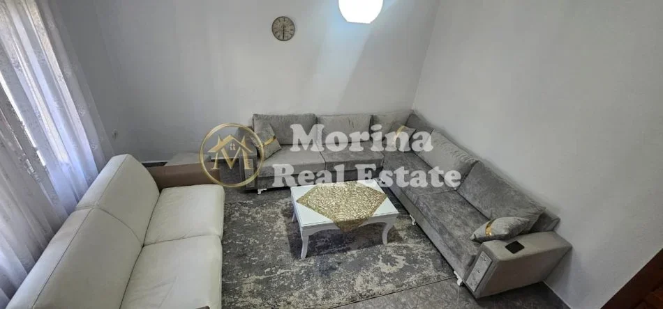 Tirane, jepet me qera Vile 1+1 Kati 1, 65 m² 400 € (Rruga Babe Rexha)