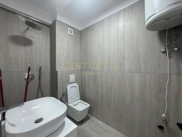 Tirane, shitet apartament 1+1 Kati 7, 54 m² 115.000 € (DON BOSKO)