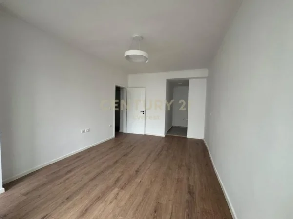 Tirane, shitet apartament 1+1 Kati 7, 54 m² 115.000 € (DON BOSKO)