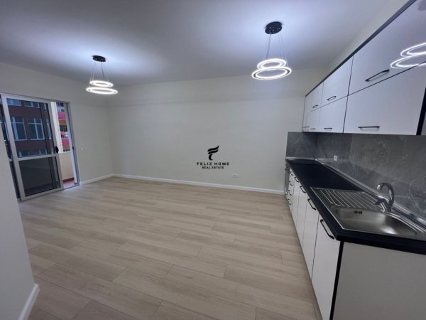 Tirane, shitet apartament 2+1 , 135.000 € (ASTIR)