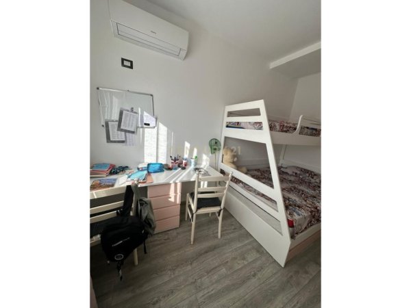 Tirane, shitet apartament 2+1+Ballkon Kati 2, 115 m² 233.000 € (BRRYLI)