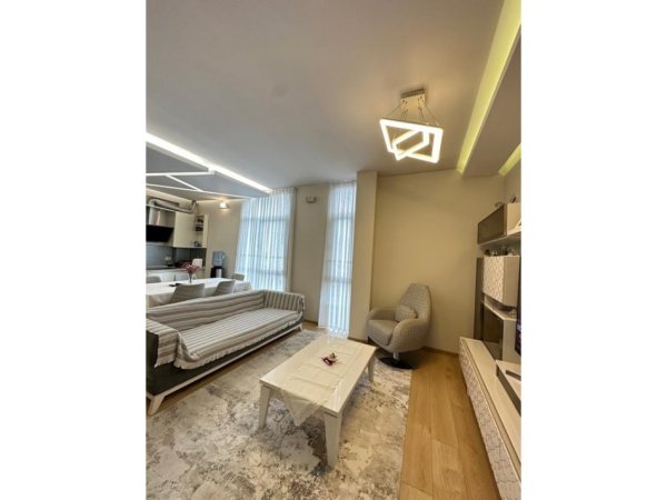 Tirane, shitet apartament 2+1 Kati 3, 350.000 € (Kompleksi &quot;Kika 2&quot;)