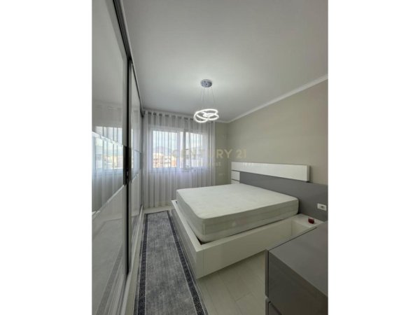 Tirane, shitet apartament 2+1+Ballkon Kati 8, 97 m² 155.000 € (ASTIR)