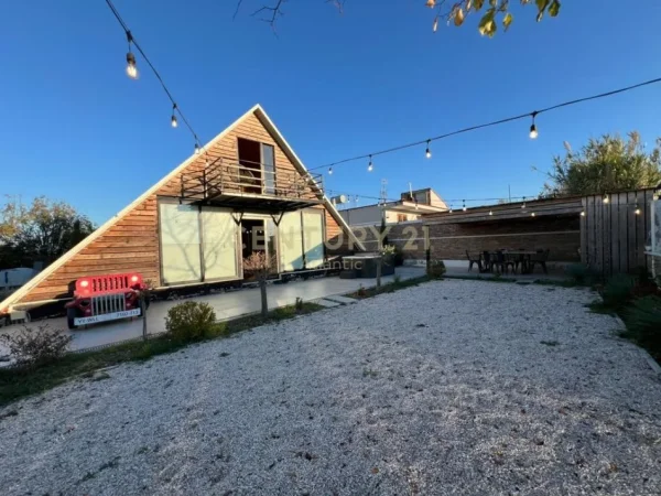 Durres, shitet Vile 2 Katshe Kati 2, 400 m² 165.000 € (Shkallnur , Durres)