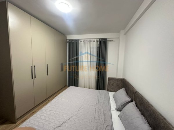 Tirane, jepet me qera apartament 1+1+Ballkon Kati 3, 60 m² 550 € (Kompleksi E-88)