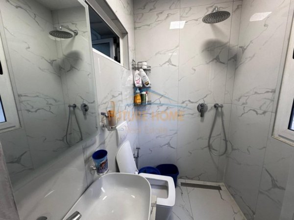 Tirane, jepet me qera apartament 2+1+Ballkon Kati 2, 99 m² 700 € (Rruga Dritan Hoxha)