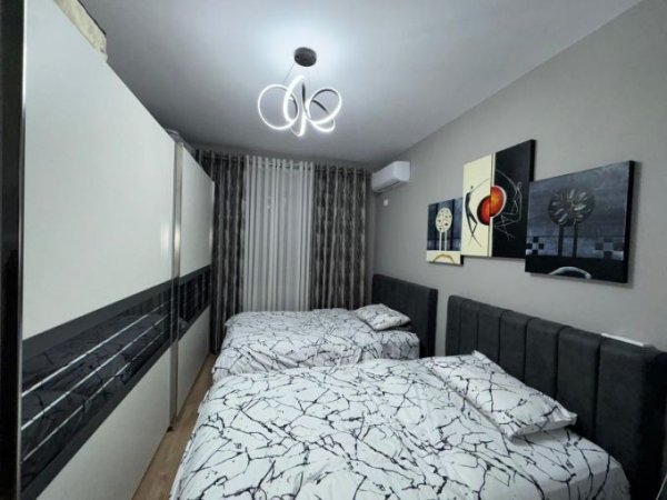 Tirane, shitet apartament 1+1+Ballkon Kati 6, 64 m² 110.000 € (Ne astir, tek kompleksi molla)