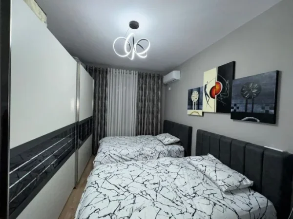 Tirane, shitet apartament 1+1+Ballkon Kati 6, 64 m² 110.000 € (Kompleksi Molla, ne Astir)