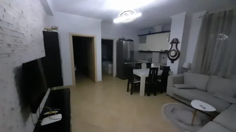 Tirane, jepet me qera apartament 2+1+Aneks+Ballkon Kati 1, 78 m² 500 € (Astir)