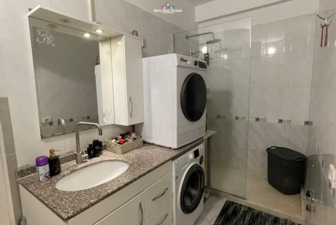 Tirane, shitet apartament 2+1+Ballkon Kati 7, 86 m² 129.000 € (Astir)