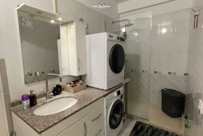 Tirane, shitet apartament 2+1+Ballkon Kati 7, 86 m² 129.000 € (Astir)