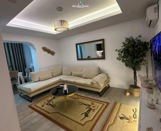 Tirane, jepet me qera apartament 2+1 Kati 2, 74 m² 500 € (Porcelan)