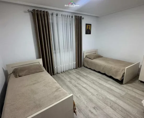Tirane, jepet me qera apartament 2+1 Kati 2, 74 m² 500 € (Porcelan)