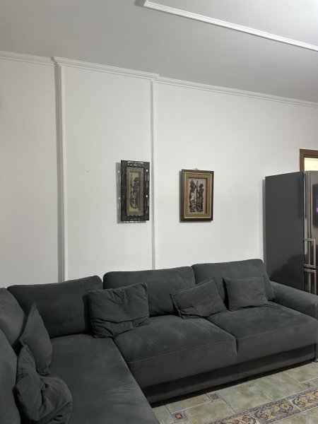 Tirane, jepet me qera apartament 1+1 , 73 m² 600 € (Delijorgji)
